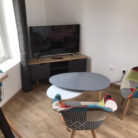 Le Petit Sault - Super Studio Refait A Neuf Proche Des Commerces Naionaln3 Royat Dış mekan fotoğraf